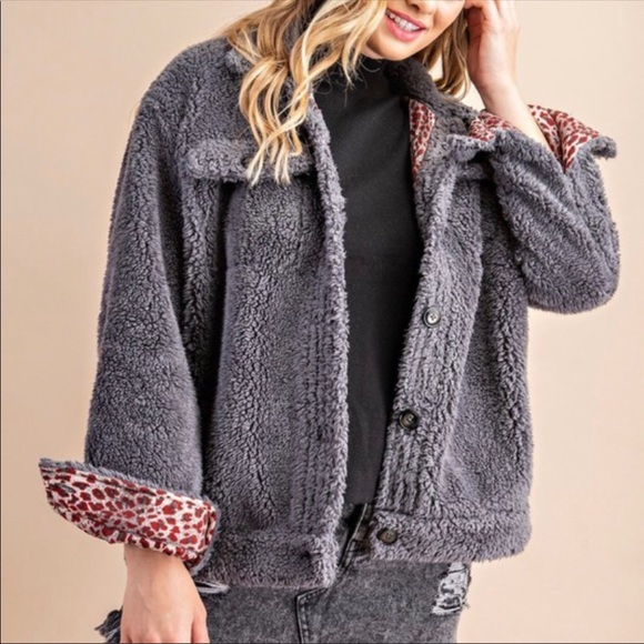 GRAY TRUCKER JACKET WITH PINK LEOPARD LINING - Picture 3 of 6